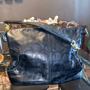 Andre Oliver Black Leather Women's Bag